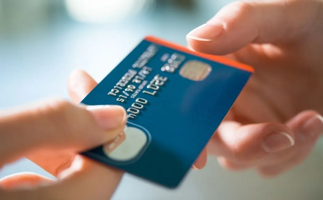 Funkcjonalność kart płatniczych