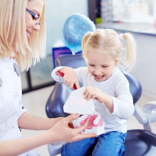 Leczenie stomatologiczne u dzieci to ważny aspekt dbania o ich zdrowie