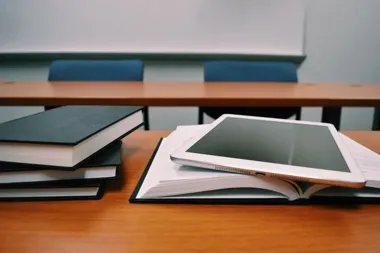 Jak stworzyć harmonogram przygotowań do studiów za granicą?