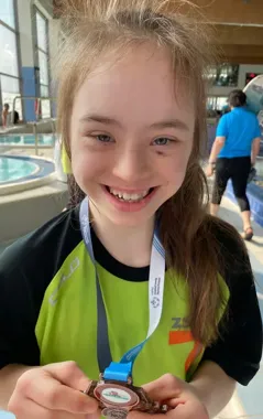 Tańcząc dla Julki – charytatywny maraton Zumby wesprze 15‑latkę