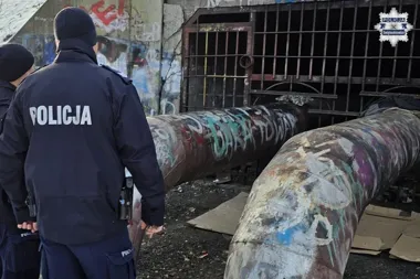 Ogólnopolskie badanie dotarło do Świętochłowic - policja i straż z kwestionariuszami